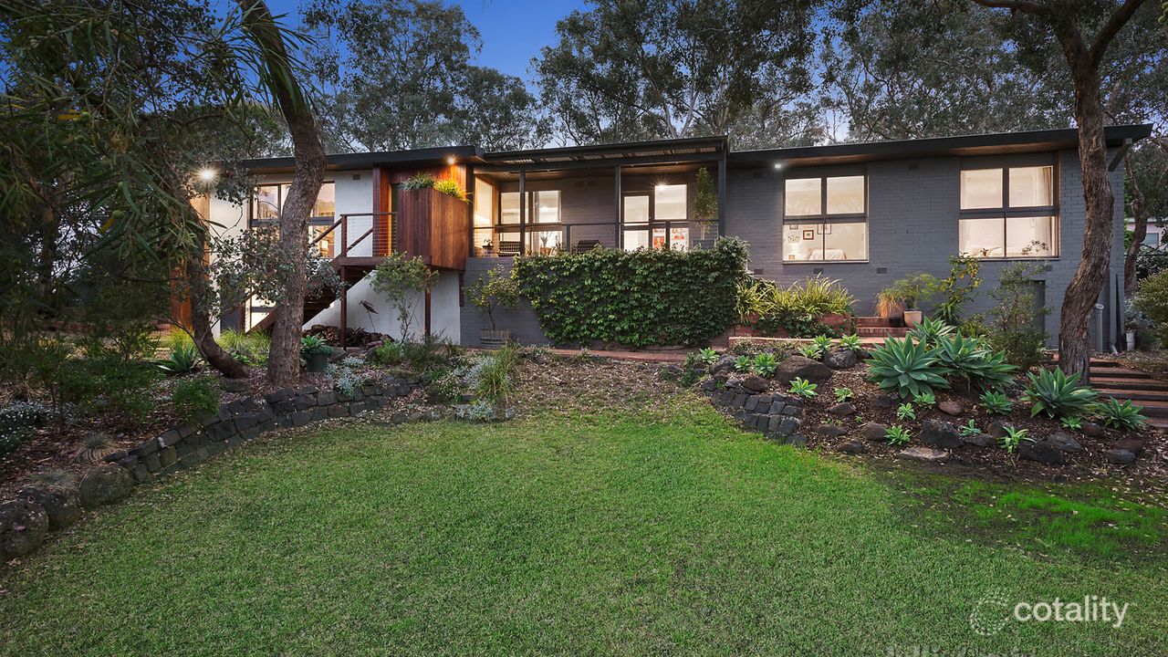 4-bedroom house at 15 Hillcrest Road, Eltham North, VIC 3095, Nillumbik Council, Victoria