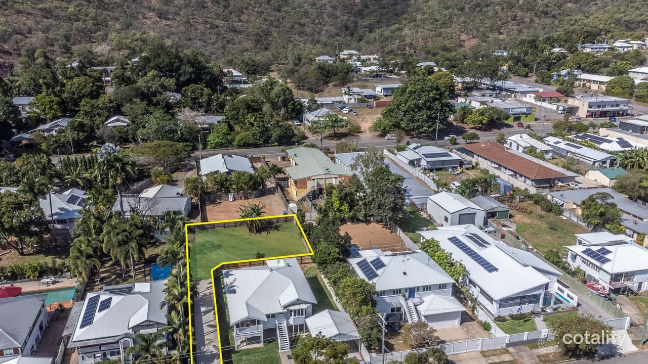4-bedroom house at 139A Harold Street, West End, QLD 4810, Townsville Council, Queensland