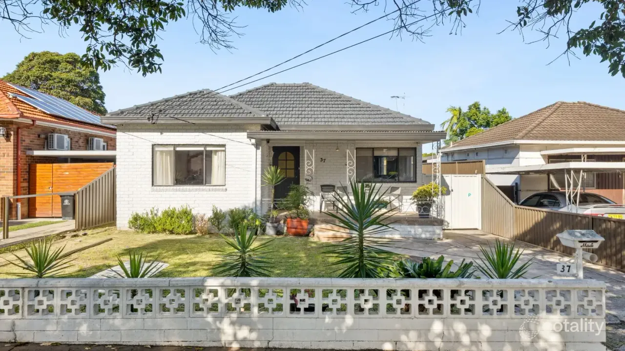5-bedroom house at 37 Carlton Parade, Punchbowl, NSW 2196, Canterbury-Bankstown Council, New South Wales