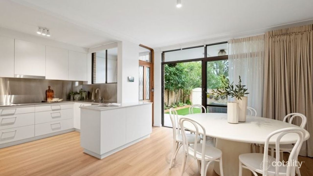 3-bedroom unit at 4/1 Links Avenue, Roseville, NSW 2069, Ku-Ring-Gai, New South Wales