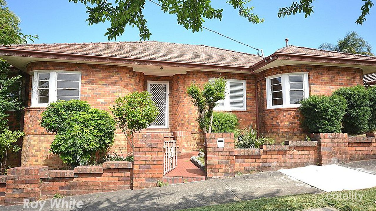 4-bedroom house at 1 Rose Crescent, North Parramatta, NSW 2151, Parramatta, New South Wales