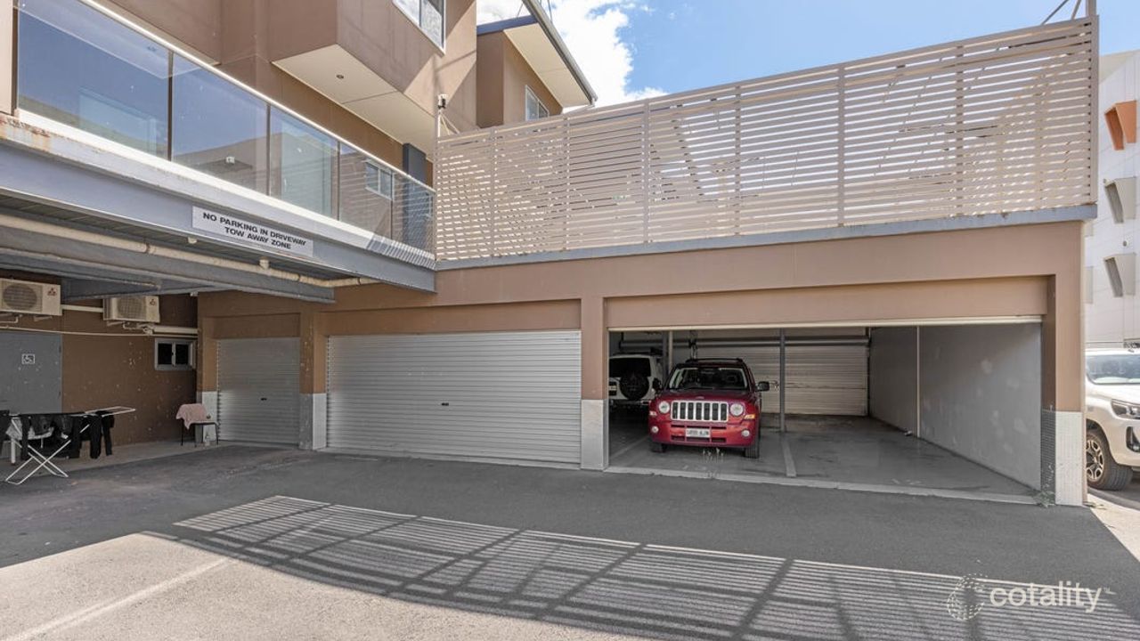 3-bedroom unit at 9/105-107 Elder Drive, Mawson Lakes, SA 5095, Salisbury, South Australia