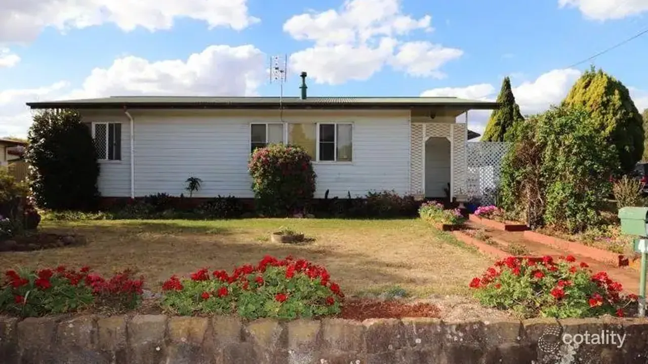3-bedroom house at 44 Haly Street, Kingaroy, QLD 4610, South Burnett, Queensland