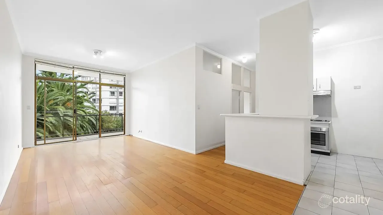 3-bedroom unit at 4/120A Clovelly Road, Randwick, NSW 2031, Randwick, New South Wales