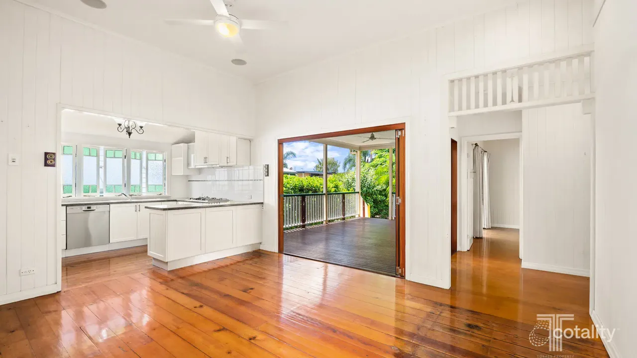 3-bedroom house at 10 Ernest Street, Greenslopes, QLD 4120, Brisbane Council, Queensland