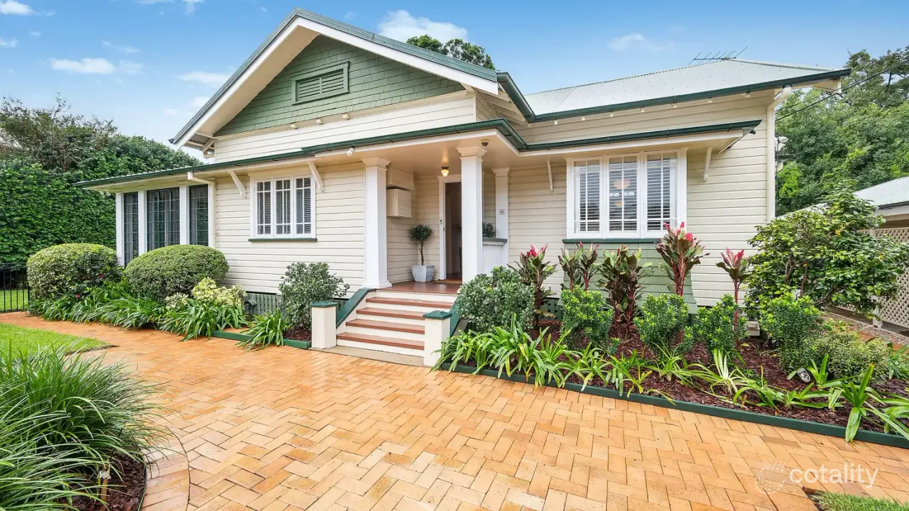 4-bedroom house at 28 Dewar Terrace, Sherwood, QLD 4075, Brisbane Council, Queensland
