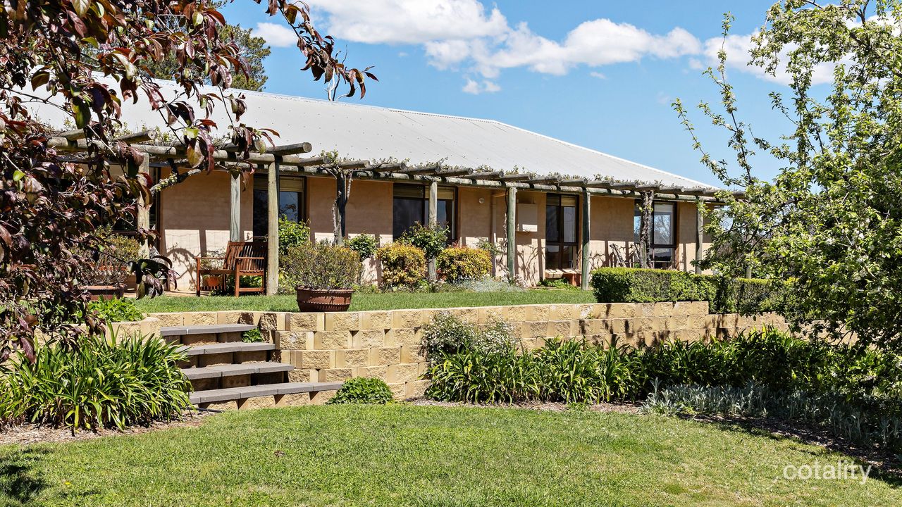 5-bedroom house at 2 Ironbark Road, Clifton Grove, NSW 2800, Orange Council, New South Wales
