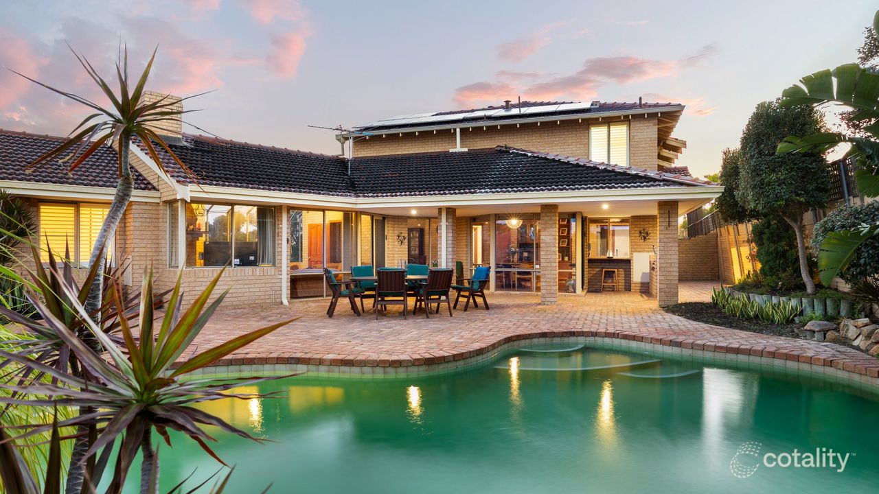 6-bedroom house at 18 Rae Place, Hillarys, WA 6025, Joondalup, Western Australia