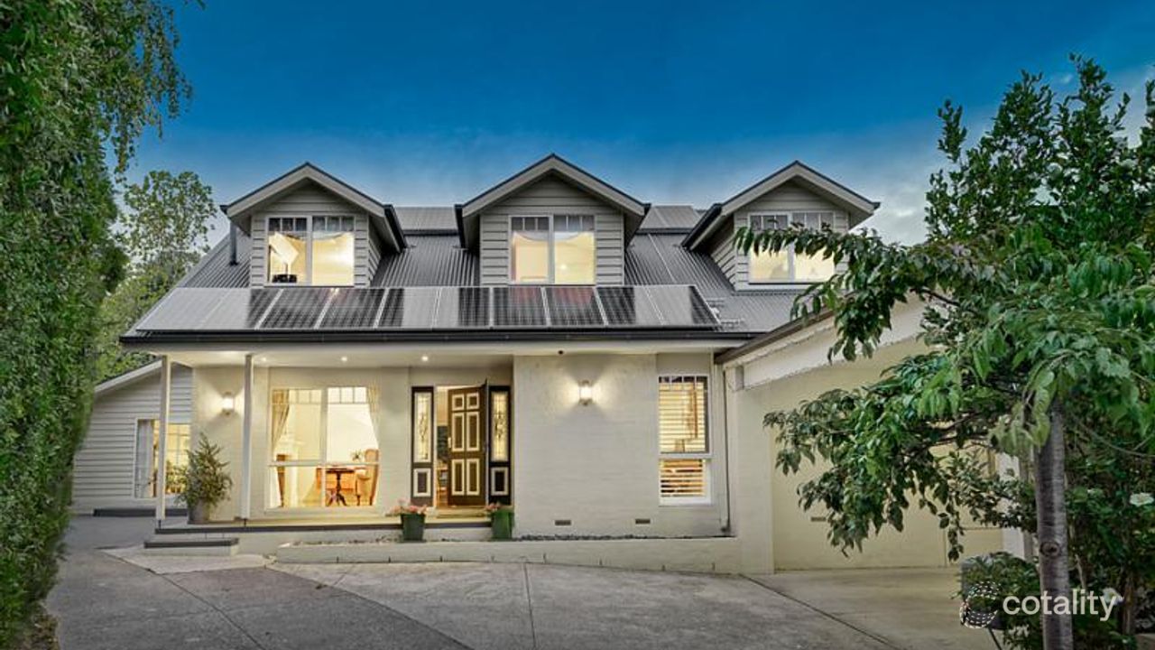 4-bedroom house at 4 Applegum Close, Croydon Hills, VIC 3136, Maroondah Council, Victoria