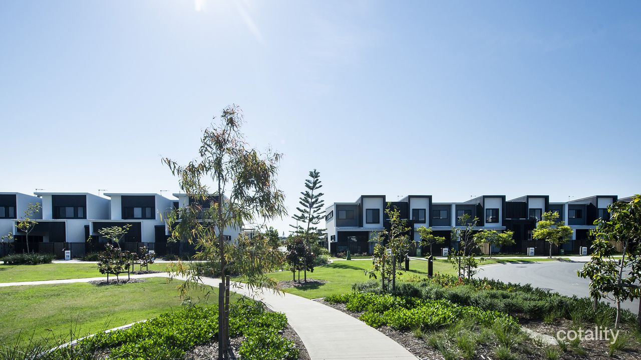3-bedroom unit at 19 Tasmania Avenue, Newport, QLD 4020, Moreton Bay, Queensland