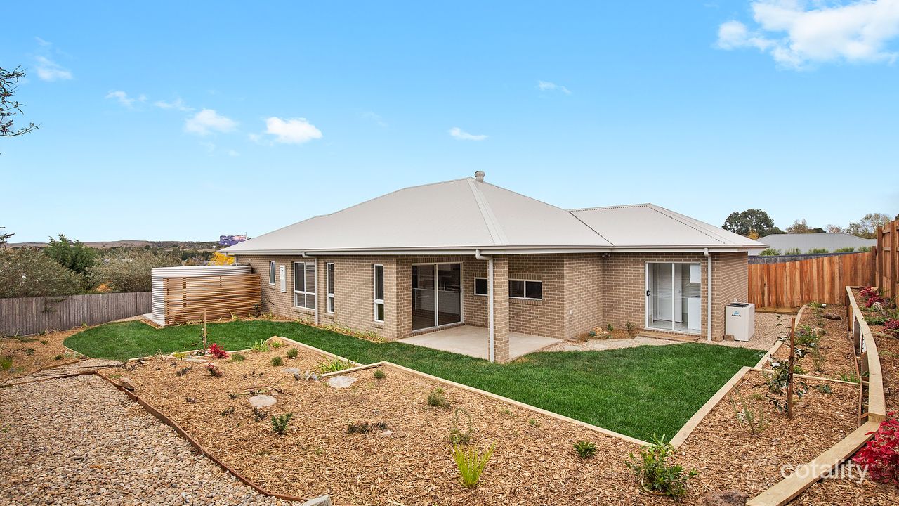 4-bedroom house at 1/10 Hassall Circuit, Braidwood, NSW 2622, Queanbeyan-Palerang Council, New South Wales