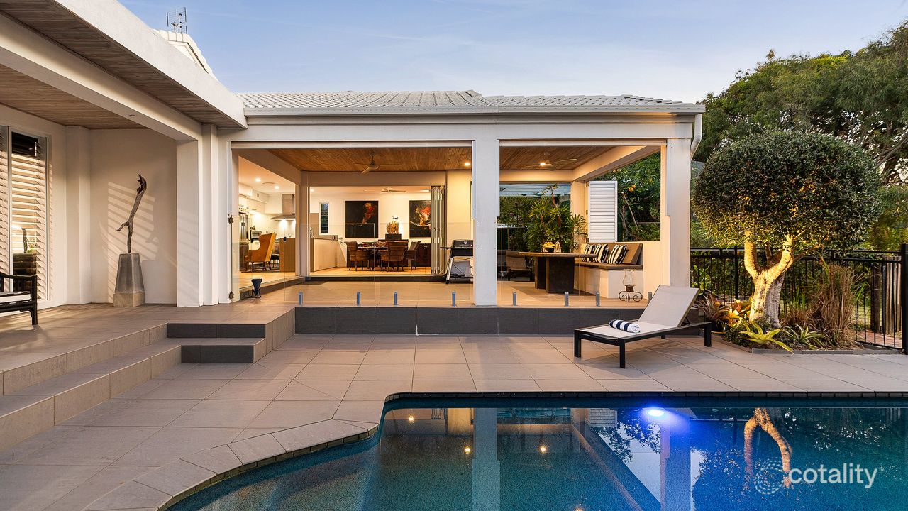 4-bedroom house at 19 Moonbeam Crescent, Castaways Beach, QLD 4567, Noosa, Queensland