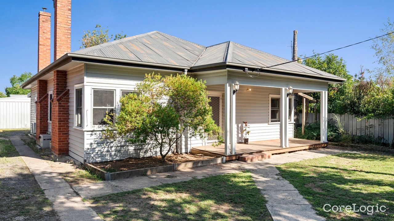 3-bedroom house at 18 Arundel Street, Benalla Council, Victoria