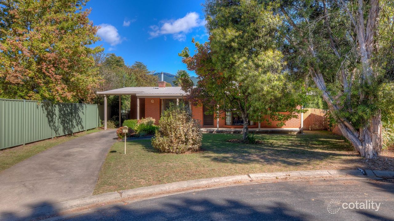 3-bedroom house at 14 Halinka Court, Bright, VIC 3741, Alpine Council, Victoria