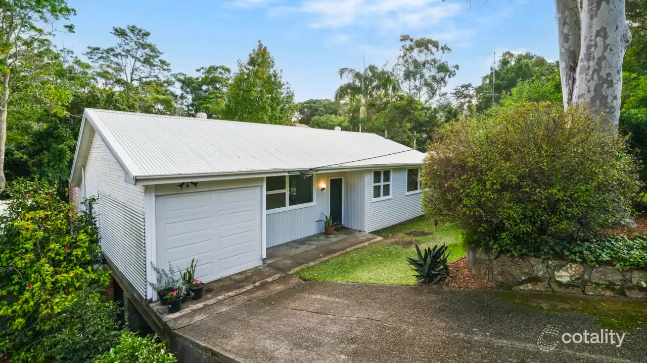 5-bedroom house at 31 Victoria Crescent, New Lambton Heights, NSW 2305, Lake Macquarie, New South Wales