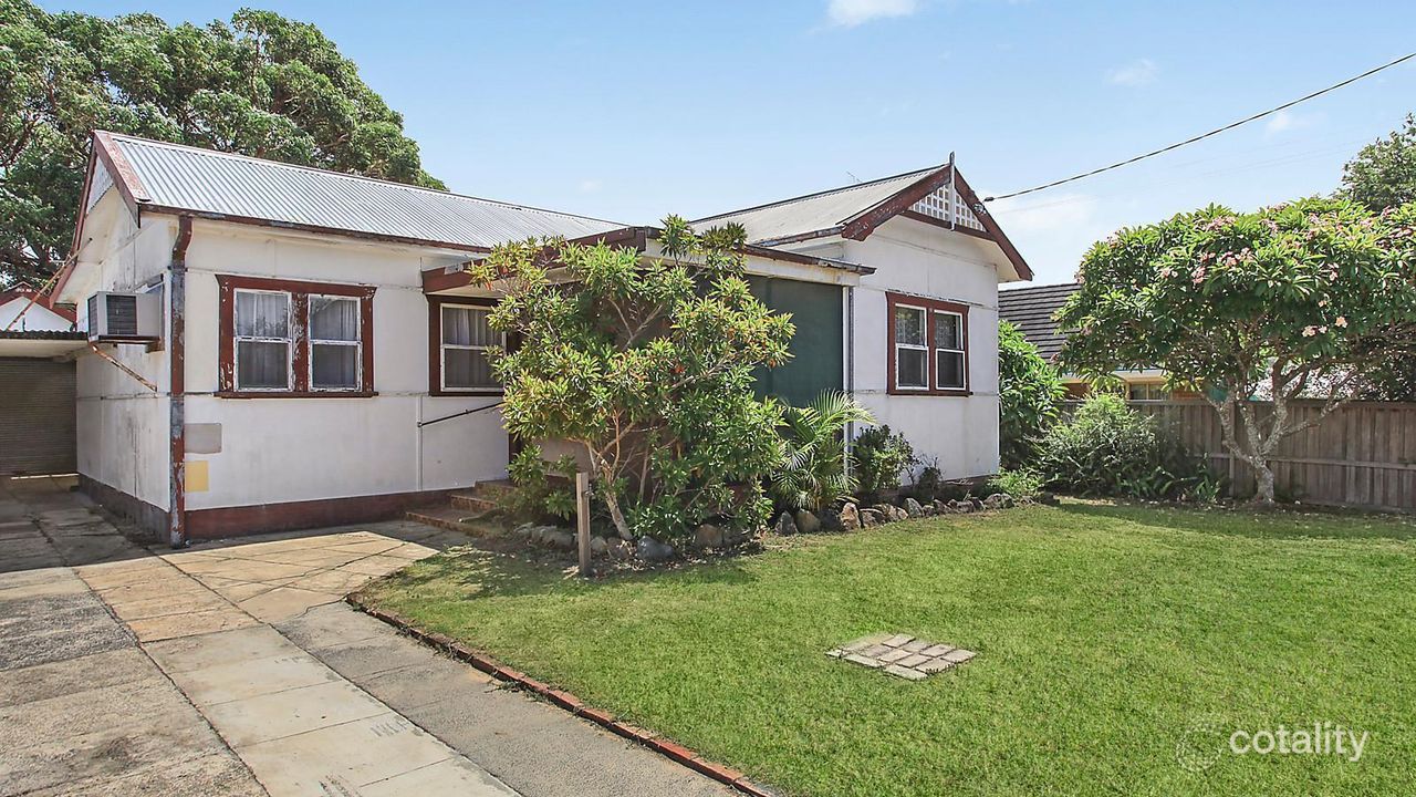 4-bedroom house at 177 Barrenjoey Road, Ettalong Beach, NSW 2257, , New South Wales