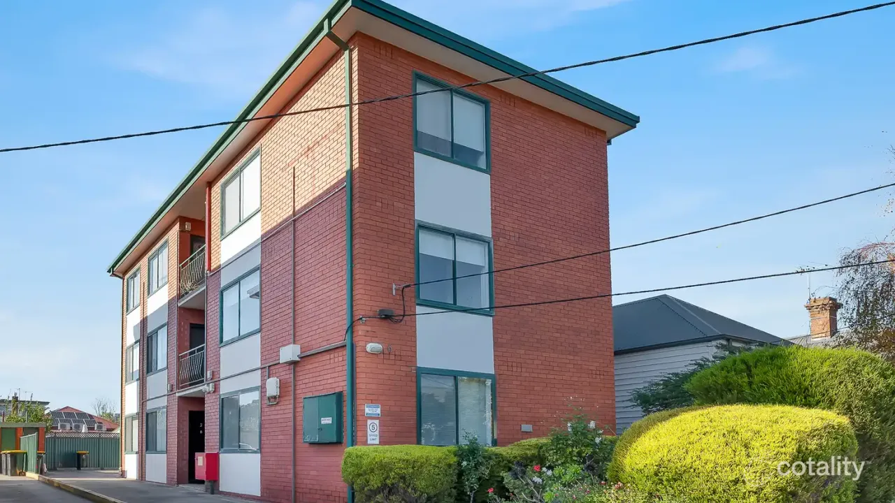 1-bedroom unit at 4/6 Trinity Street, Brunswick, VIC 3056, Merri-bek Council, Victoria