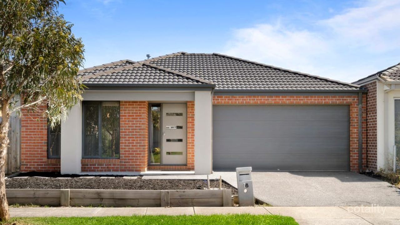 3-bedroom house at 18 Twain Street, Officer, VIC 3809, Cardinia, Victoria