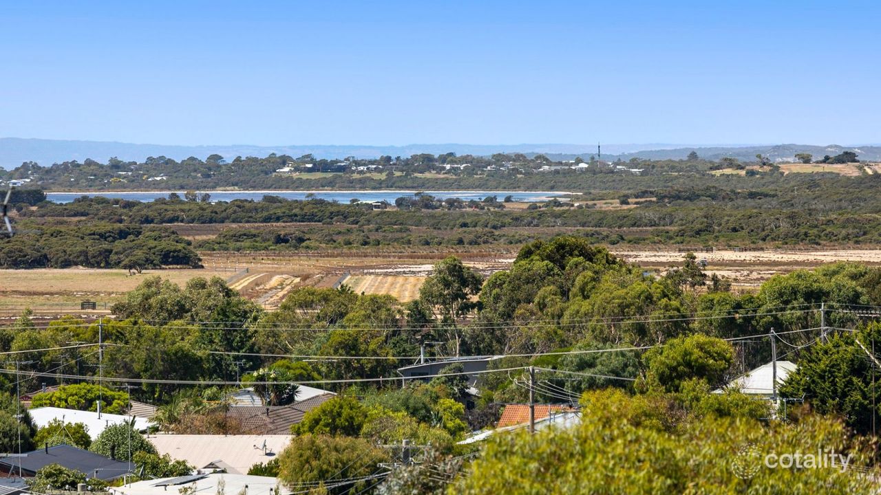 3-bedroom house at 3 Fisher Court, Ocean Grove, VIC 3226, Greater Geelong, Victoria