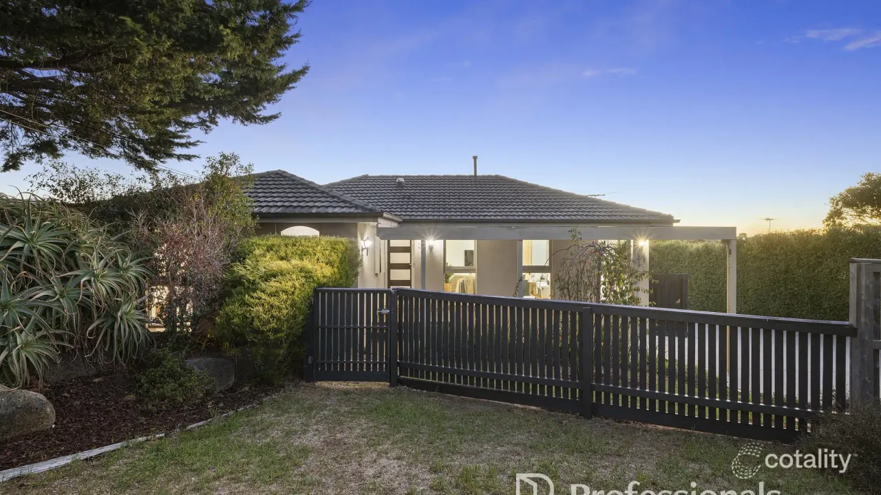 3-bedroom house at 3 View Point Drive, Chirnside Park, VIC 3116, Yarra Ranges, Victoria