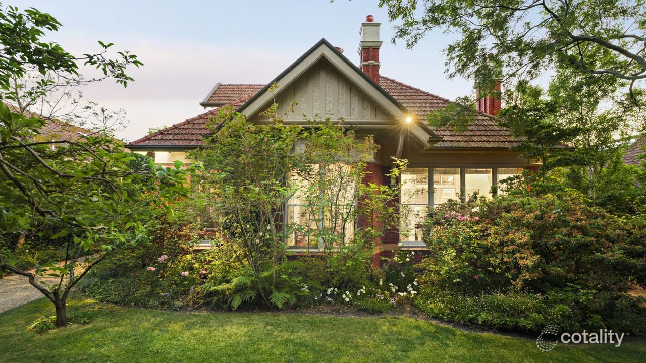 6-bedroom house at 7 Fellows Street, Kew, VIC 3101, Boroondara Council, Victoria