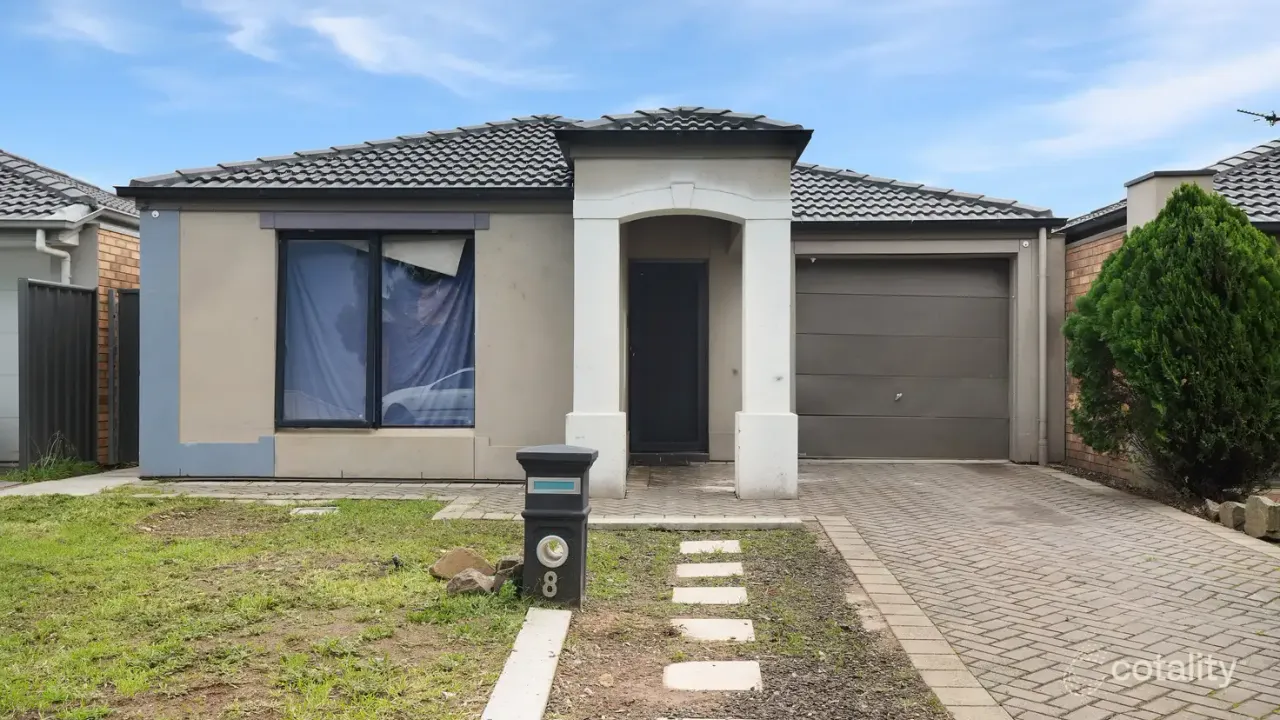 3-bedroom house at 8 Oakwood Circuit, Munno Para West, SA 5115, Playford, undefined