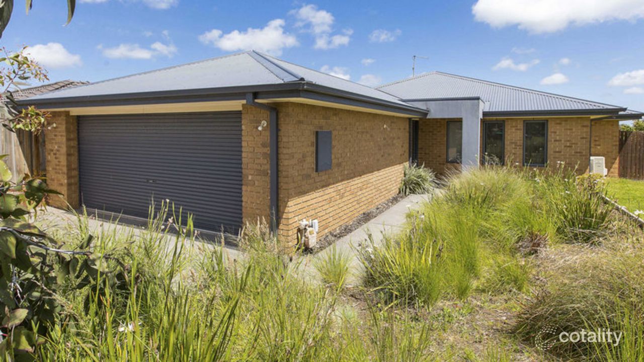 4-bedroom house at 7 Josie Place, Rosebud, VIC 3939, Mornington Peninsula, Victoria