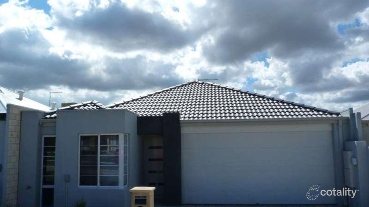 3-bedroom unit at 42 Dalvik Avenue, Merriwa, WA 6030, Wanneroo Council, Western Australia