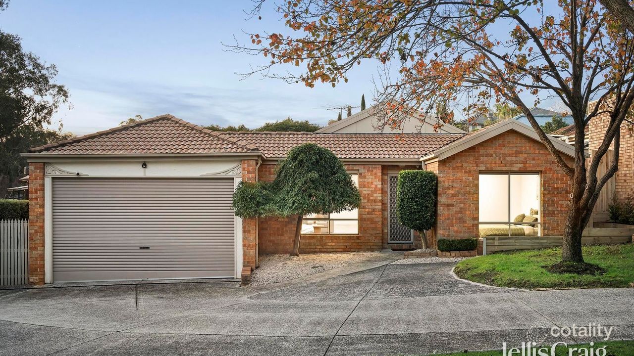 4-bedroom house at 10 Berrywood Walk, Warranwood, VIC 3134, Maroondah, Victoria