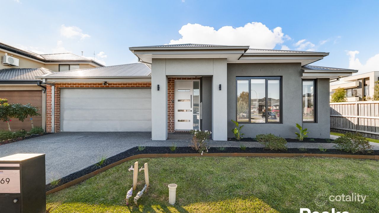 4-bedroom house at 69 Petaluma Crescent, Officer, VIC 3809, Cardinia Council, Victoria
