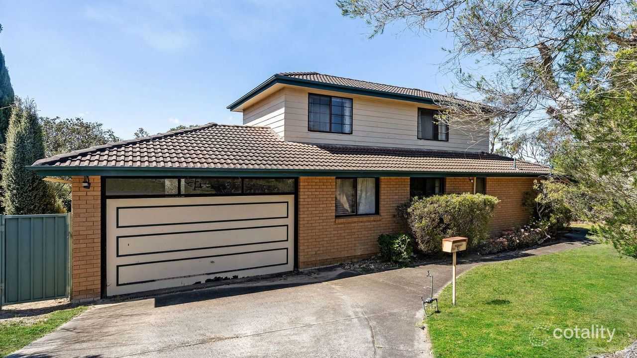 5-bedroom house at 12 Goondah Road, Engadine, NSW 2233, Sutherland Council, New South Wales