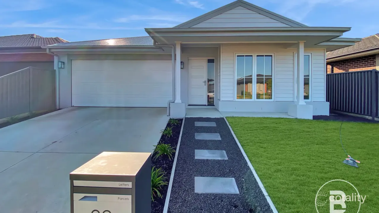 3-bedroom house at 92 Lugano Avenue, Alfredton, VIC 3350, Ballarat Council, Victoria