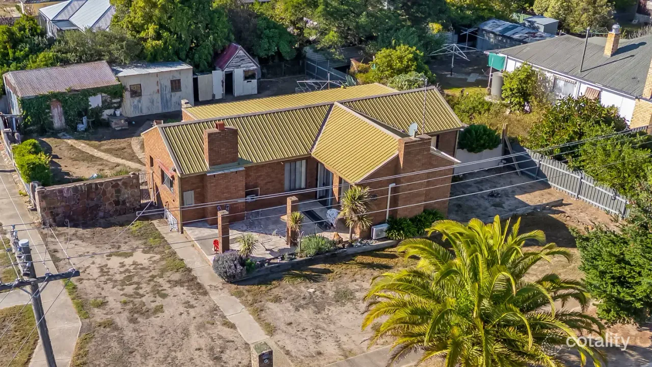 3-bedroom house at 21 Coad Street, Ararat, VIC 3377, Ararat Council, Victoria