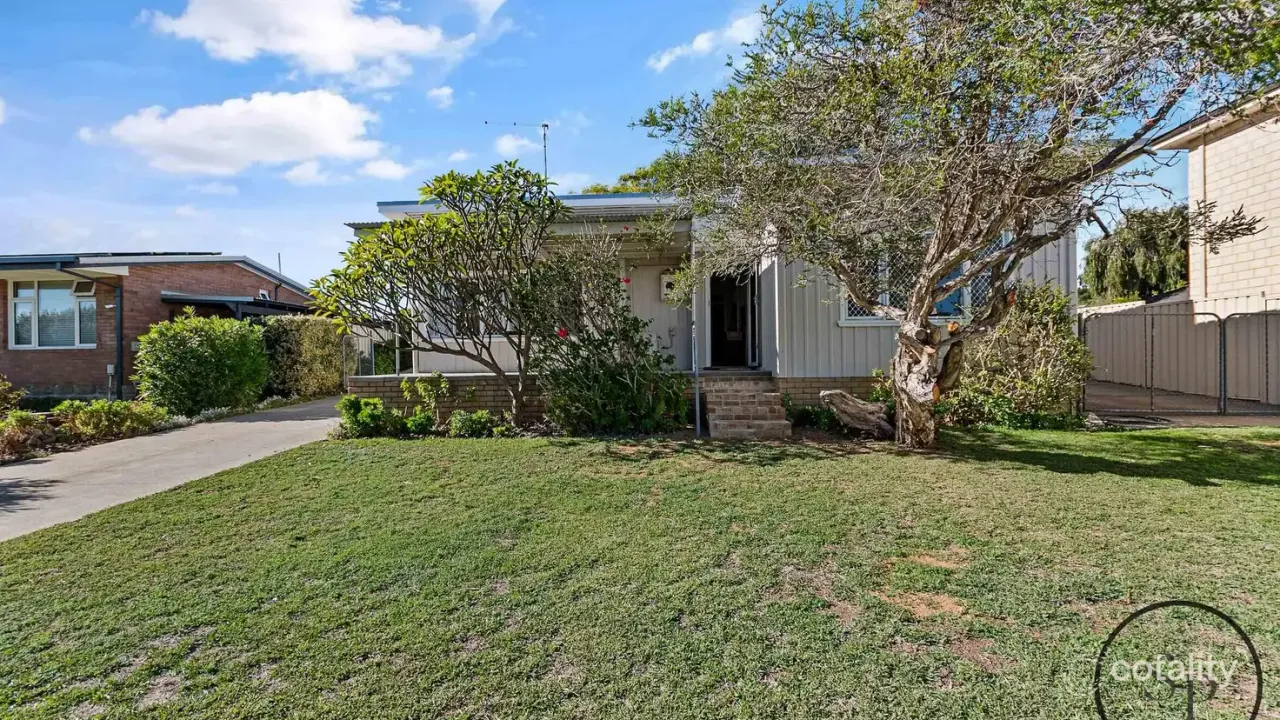 4-bedroom house at 29 Janis Street, Halls Head, WA 6210, Mandurah, Western Australia