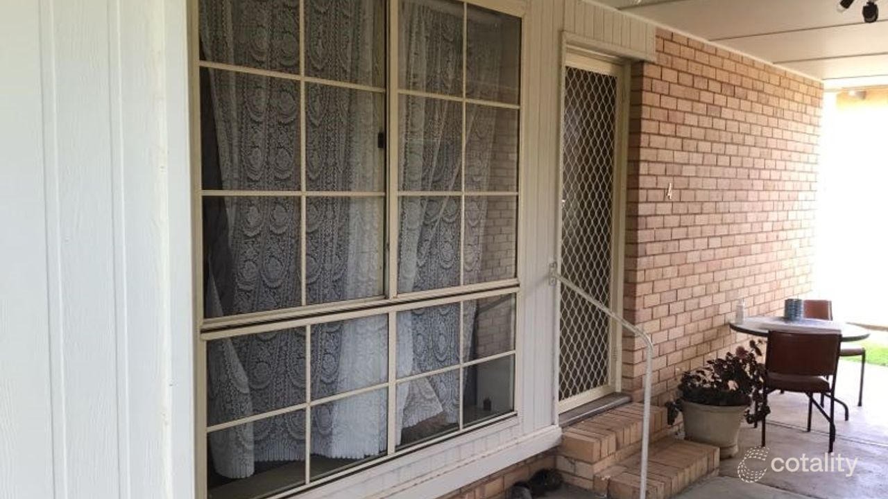2-bedroom unit at 4/32 Coree Street, Finley, NSW 2713, Berrigan, New South Wales