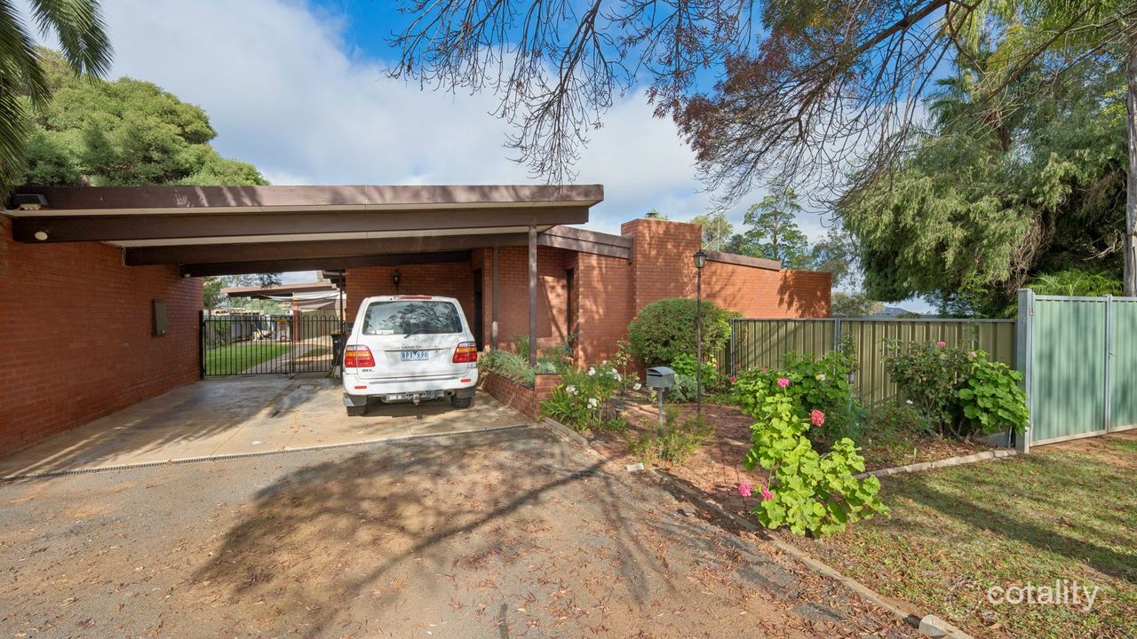 4-bedroom house at 7 Palm Court, Merbein, VIC 3505, Mildura, Victoria