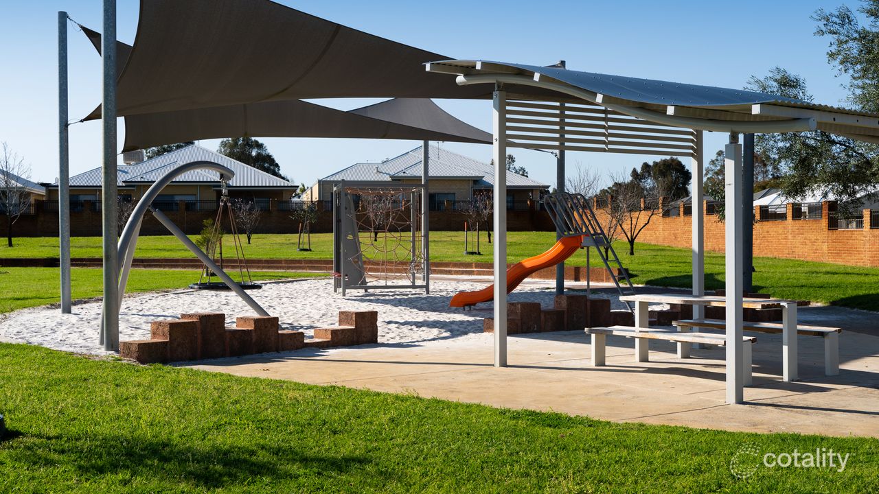 5-bedroom house at 22 Echo Vista, Henley Brook, WA 6055, Swan Council, Western Australia