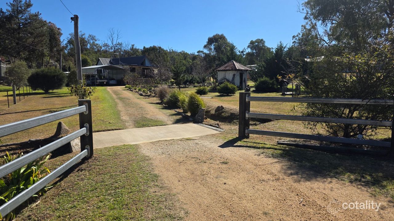 3-bedroom house at 19 Fernview Lane, Stanthorpe, QLD 4380, Southern Downs, Queensland