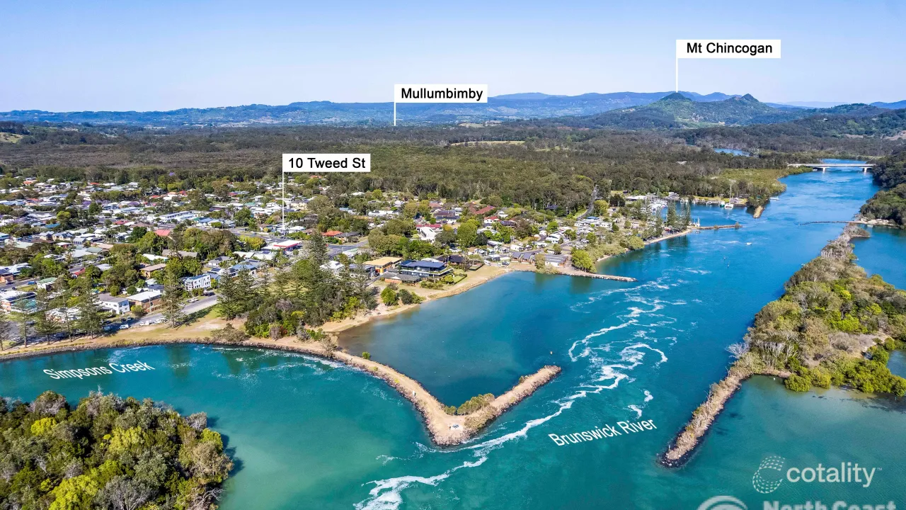 6-bedroom unit at 10 Tweed Street, Brunswick Heads, NSW 2483, Byron Council, New South Wales
