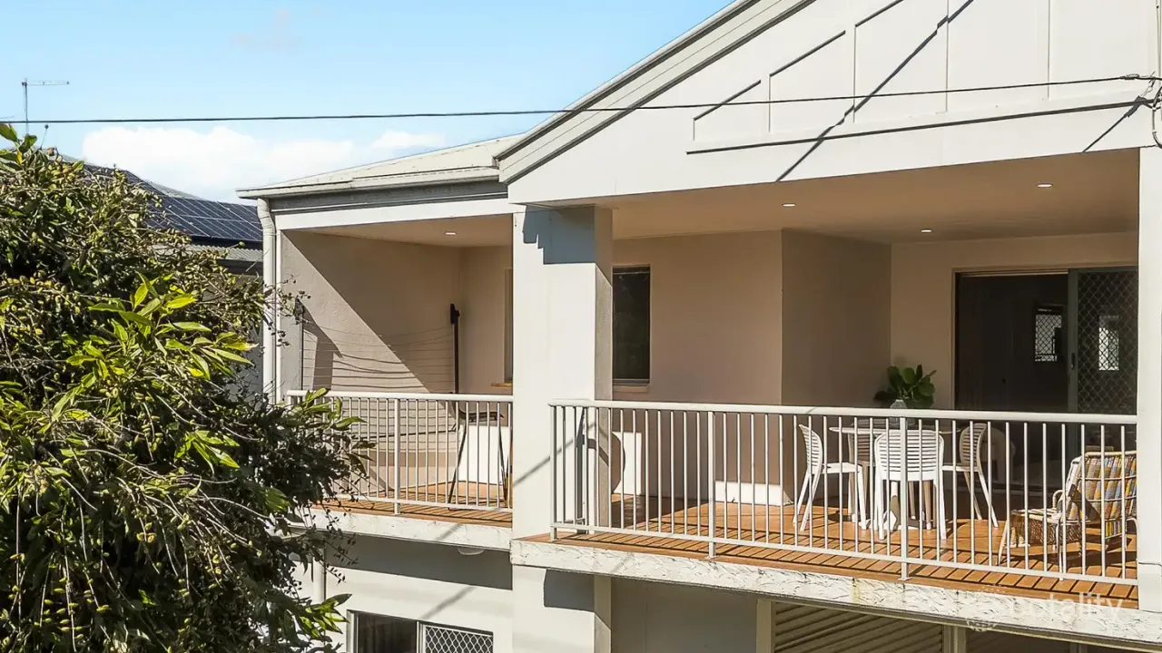 3-bedroom unit at 3/11 Wongara Street, Clayfield, QLD 4011, Brisbane Council, Queensland