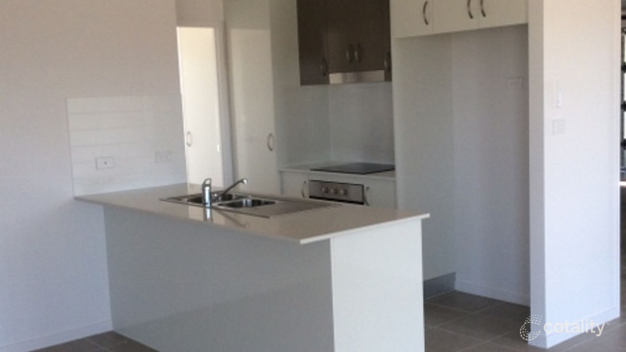 4-bedroom house at 32 Drakeford Street, Westdale, NSW 2340, Tamworth Council, New South Wales