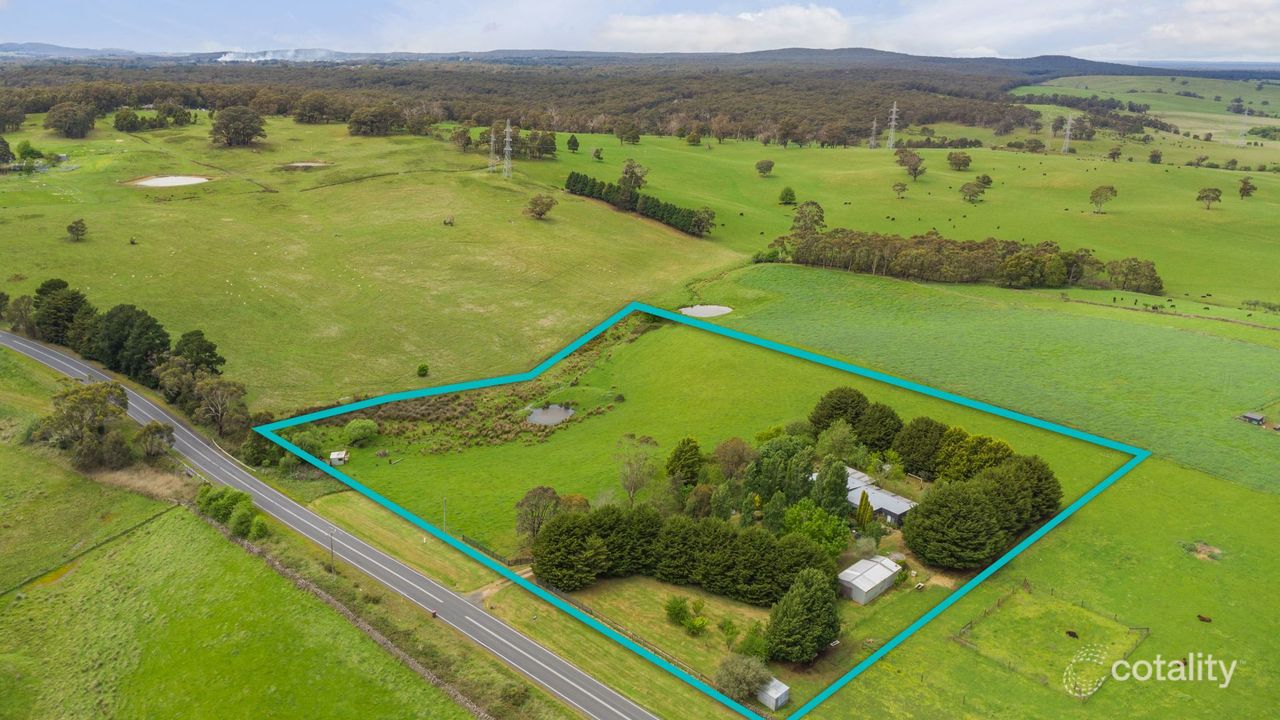 3-bedroom house at 30 Clarendon-Lal Lal Road, Clarendon, VIC 3352, Moorabool Council, Victoria