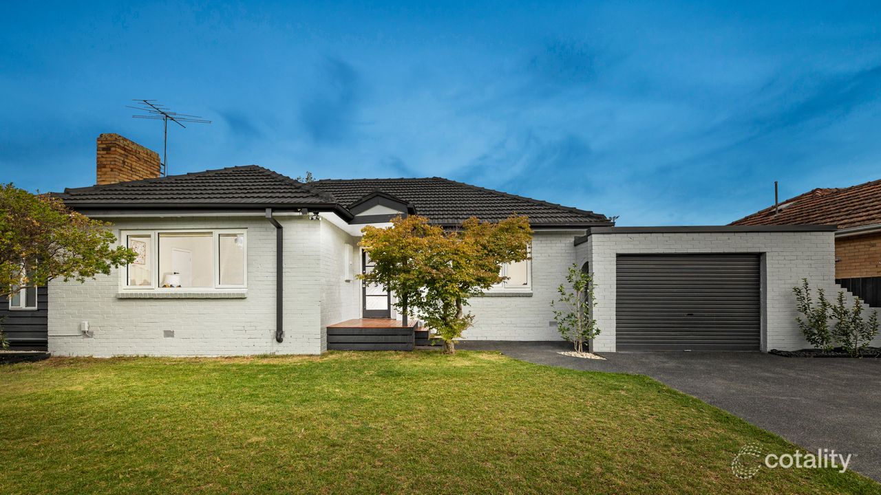 4-bedroom house at 5 Daisy Court, Box Hill North, VIC 3129, Whitehorse Council, Victoria