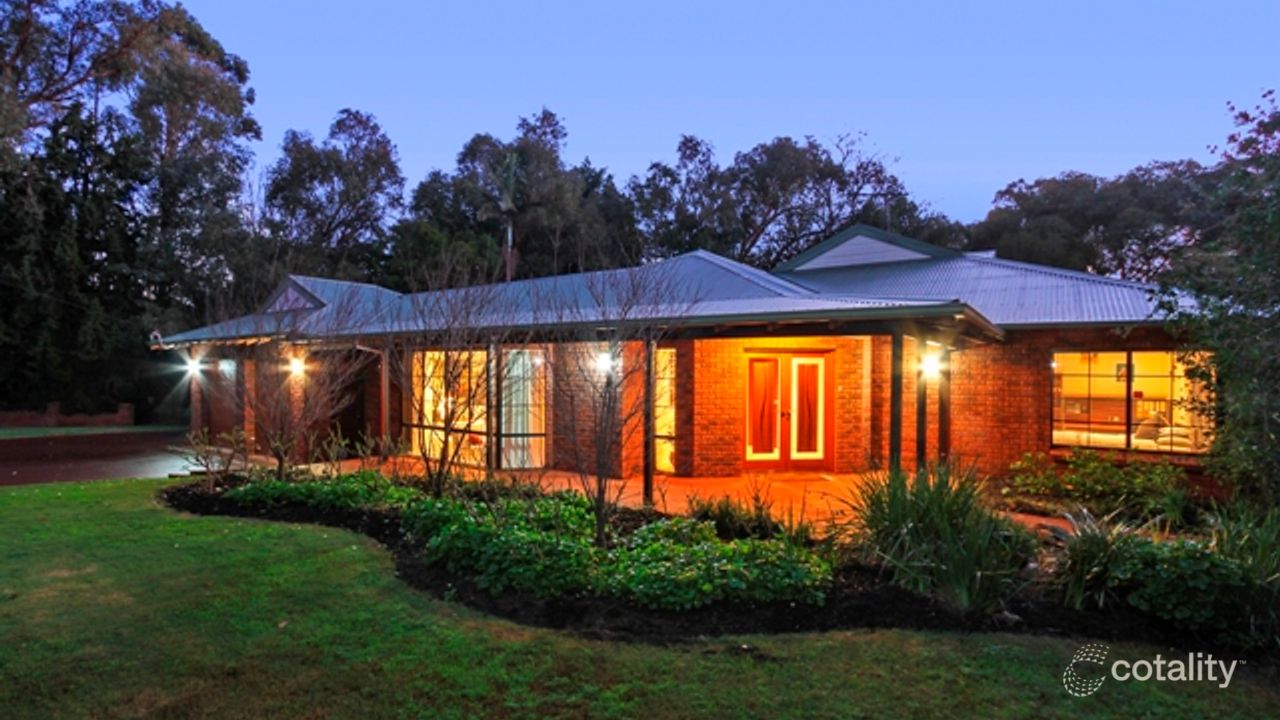 4-bedroom house at 28 West Terrace, Maida Vale, WA 6057, Kalamunda, Western Australia