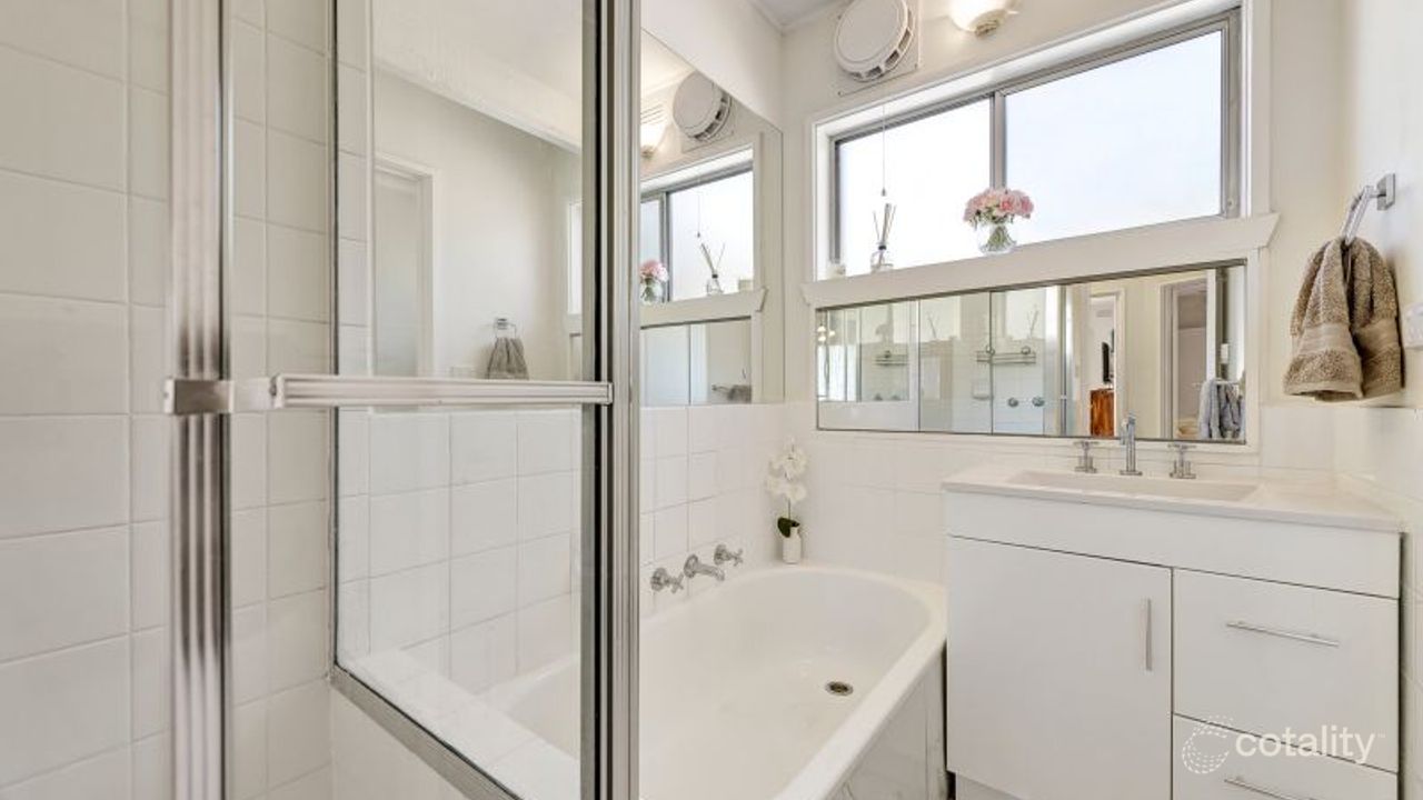 2-bedroom unit at 4/30 Doyle Street, Bulleen, VIC 3105, Manningham Council, Victoria