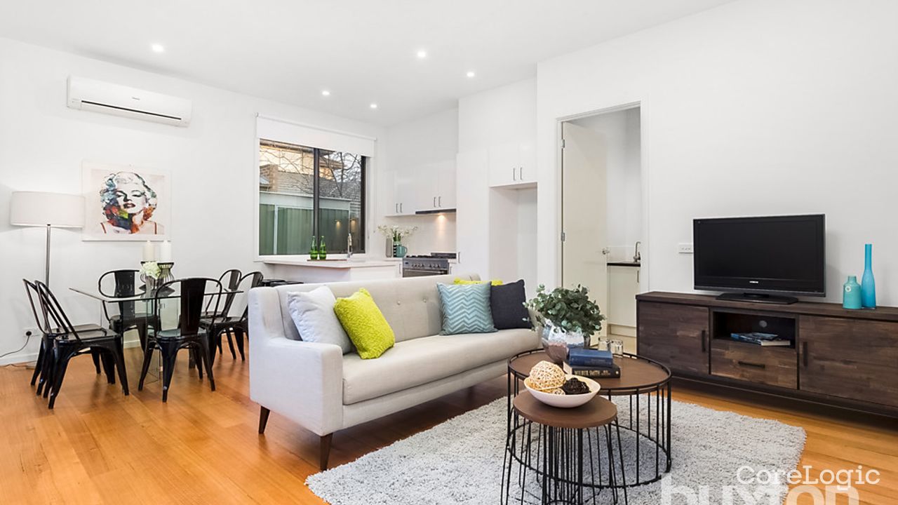 3-bedroom unit at 3/35 Solomon Street, Monash Council, Victoria