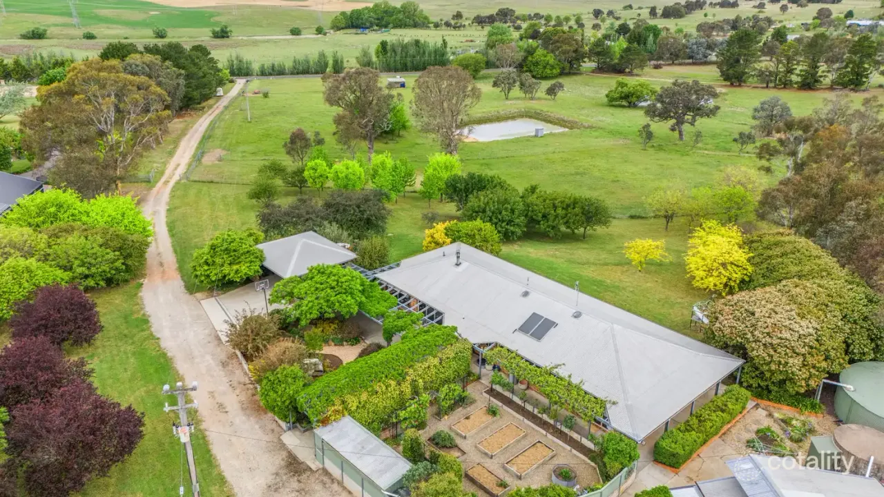6-bedroom house at 28 Gooroomon Ponds Road, Wallaroo, NSW 2618, Yass Valley Council, New South Wales