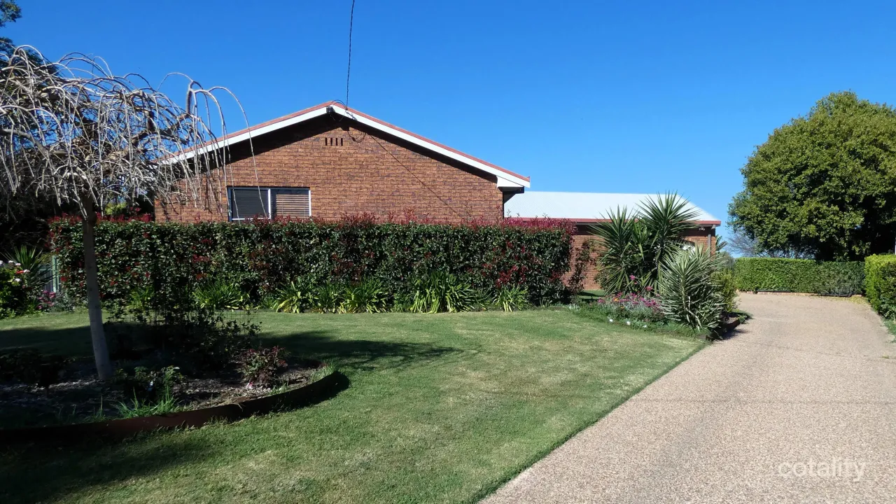 4-bedroom house at 5 Myall Place, Moree, NSW 2400, Moree Plains, New South Wales