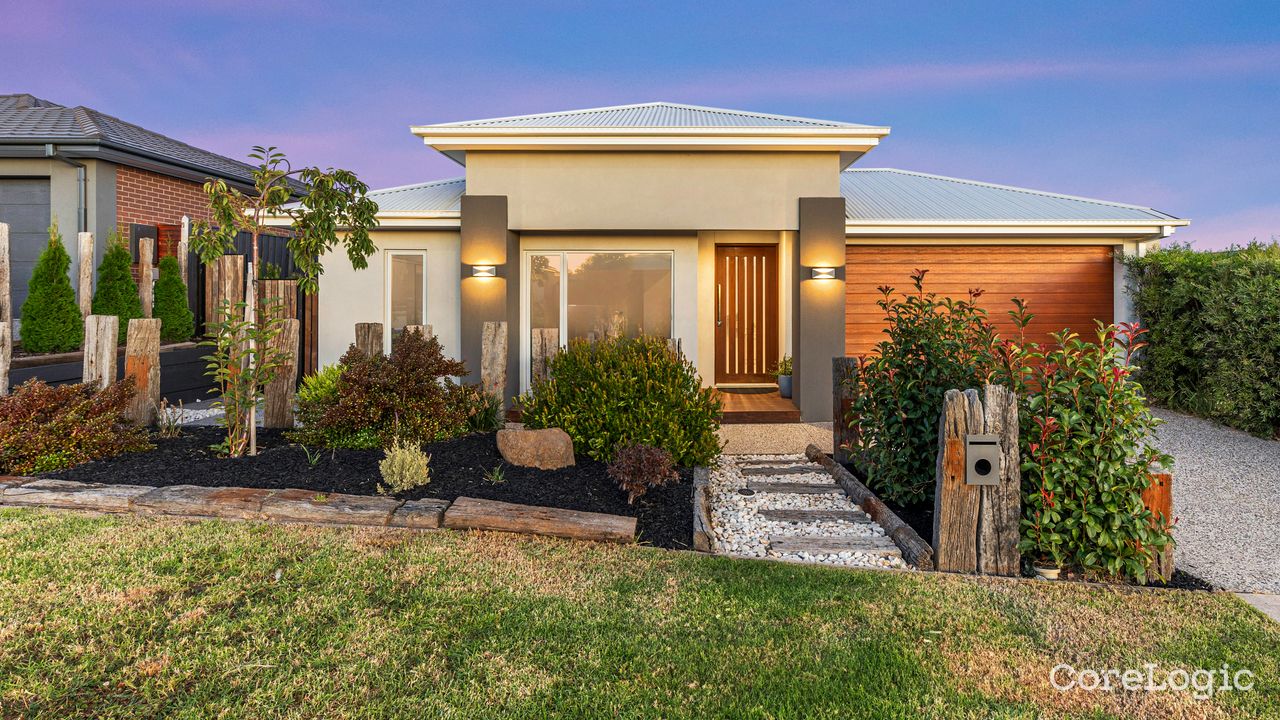 4-bedroom house at 13 Altera Crescent, Cardinia Council, Victoria