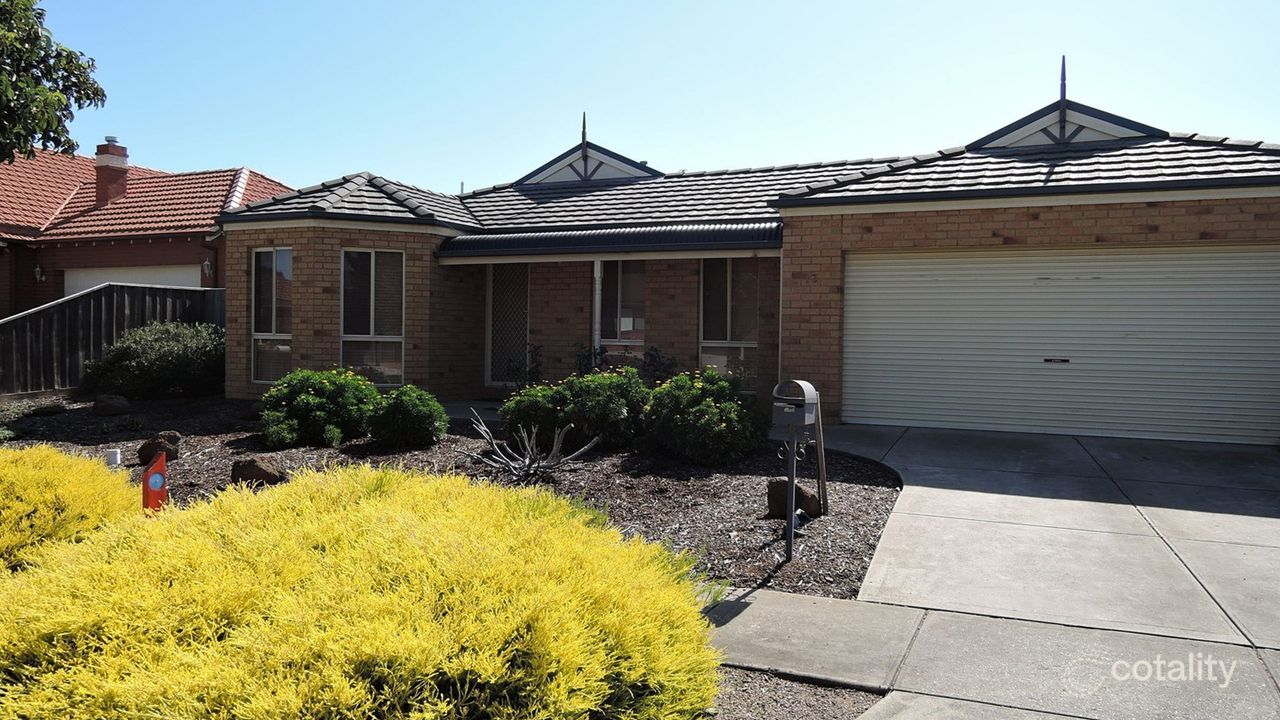 4-bedroom house at 13 Waratah Road, Werribee, VIC 3030, Wyndham, Victoria